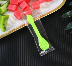 25/50/100pcs - sendok dessert sendok kecil kue cake puding sendok jelly kue ulang tahun