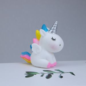 Cake Topper Miniatur 3D Karakter Unicorn Topper Dekorasi Hiasan Lucu untuk Kue Ulang Tahun