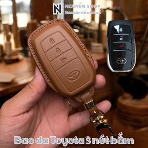 Bao Da Chìa Khoá Ô Tô Toyota TOY-C3 Cho Xe Toyota Fortuner Hilux Innova Smartkey 03 Nút Bấm Ốp Da Ép Form Da Bò Thật