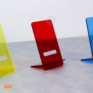 Pajangan Jam Tangan Stand Display Akrilik Warna 1 - INPI House