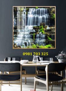 Gạch tranh 3D cảnh thác nước
