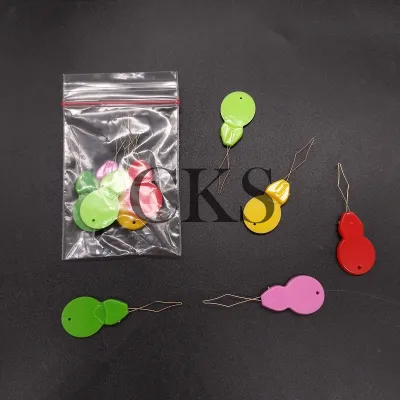 Mata nenek plastik - Alat masuk benang ke jarum (harga / 5pcs)
