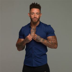 Mens shortsleeved stretch thin noniron casual fitness shirt
