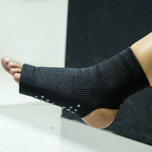 Ankle Brace Anti Slip Angkel Kaki Pergelangan Kaki Terapi Engkel