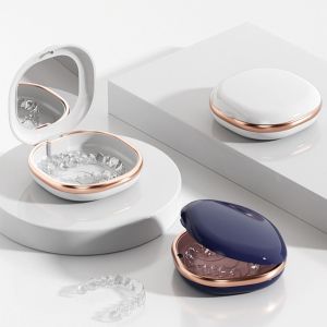 HUASHE การระบายน้ำ กล่องสายรัด พร้อมกระจก แช่กล่อง กล่องที่ครอบปาก กล่องทำความสะอาดกล่อง ปลอกยึดทันตกรรมจัดฟัน