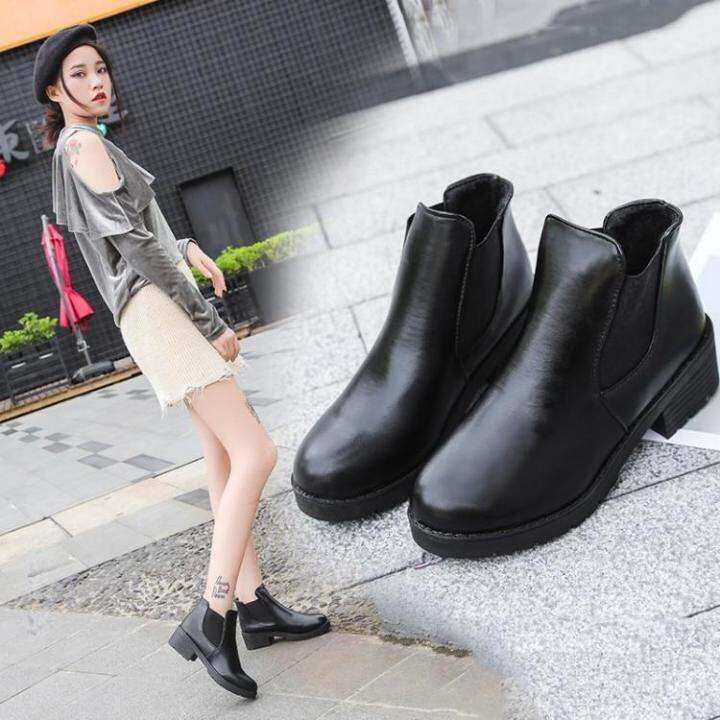 Short black leather outlet ankle boots