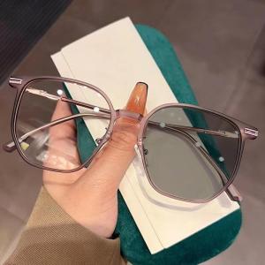 JN IMPRESSION Fashion New Color -changing Anti -blue -ray Glasses Big Frame Changes Into Tea Trend Nearsighted Glasses