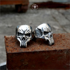 Pewterland Ringskull Tourges (Punisher) Cincin Tengkorak Bahan Logam Timah Pria dan Wanita