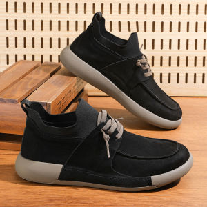 Black suede casual shoes with beige soles and laces Mens new lightweight versatile breathable leather shoes non-slip odor-resistant casual flat shoes