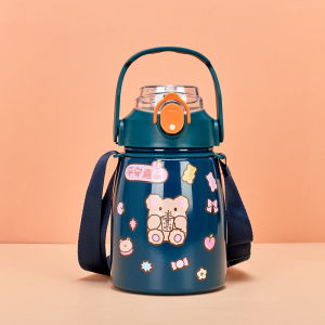 Bình Giữ Nhiệt Dễ thương 900ml Có Ống Hút Inox 304 Không Rỉ An Toàn Tặng Kèm Sticker Và Dây Đeo Rất Tiện Dụng