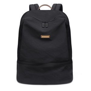 กระเป๋าสะพายเดินทางแฟชั่นคุณภาพกอล์ฟความจุขนาดใหญ่14นิ้วกระเป๋าเป้สะพายหลังกันน้ำสีทึบน้ำหนักเบากระเป๋าสะพายไหล่สำหรับกลางแจ้งธุรกิจปีนเขา2025อินเทรนด์ใหม่สีดำแอปริคอท