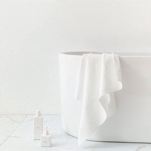 Happy Mall COD Hotel premium white pure cotton thickened super absorbent bath towel(70*140cm)