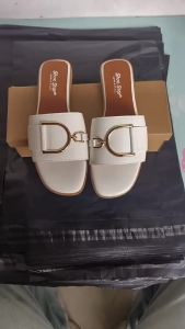 [Free Shipping] Summer WomenS Chic Sandals 2025 New Fashion Versatile Outdoor Slip-On Flat Shoes