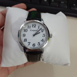 Đồng hồ nam solar Leopard Citizen form đơn giản dây da second hand si nhật