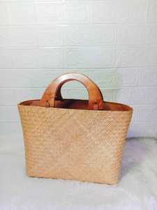 TAS ANYAMAN PANDAN HANDLE KAYU/TAS ETNIK/TAS ESTETIK WANITA/HAND BAG WANITA