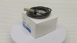 แท้จริง สวิตช์ความใกล้ชิดแบบคาปาซิทีฟ Omron 2M 12-24VDC E2K-X4ME1 E2K-X4MF1 E2K-X4MY1