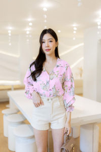 [ส่งเร็วพิเศษ!] ZO061 TARA Shirt เสื้อเชิ้ต คอวี กระดุมหน้า แขนยาว แต่งดีเทลจั้มปลายแขน ลายกระต่าย น่ารักสุดๆ ผ้าแคนดี้ ผ้านิ่ม ใส่สบาย