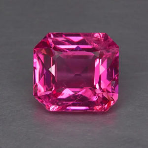 1.01 กะรัต พลอย MAHENGE สีชมพูสดใส เปล่งประกายงดงาม 100% จากธรรมชาติ จากประเทศแทนซาเนีย