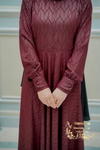 Gamis hermosa wolfis embos motif padi warna marun busui umbrella 4 meter-gamis syari wanita premium