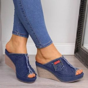 [Free Shipping] Sloped Heel Sandals Summer New Style Slippers Denim New Style WomenS Y-Shaped Design