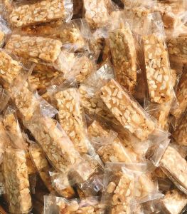 Kẹo đậu phộng cốt dừa - Kẹo dừa giòn -  Đặc Sản Bến Tre -bánh kẹo ăn vặt - Đồ ăn vặt - mứt tết