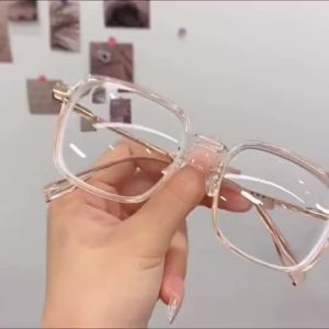 【Free Case】Myopic Photochromic Glasses 0~400 Graded Glasses for Nearsighted for Women Are Anti Blue Light and Anti Radiation
