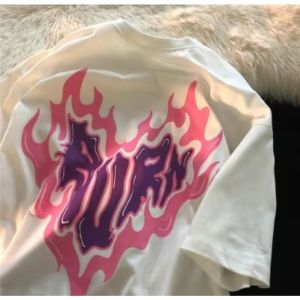 Flamming Burn Heart Y2K design t shirt for men and women Korean trendy tops shirt short sleeves