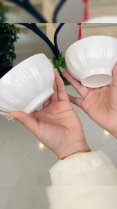 BeeFarm Pumpkin Shaped White Ceramic Tableware Minimalist Style Household Rice Bowl Fruit Salad Plate 1Pc
