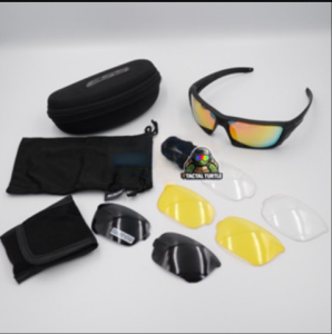 【จัดส่ง COD กรุงเทพฯ】แว่นตา ESS รุ่น Rollbar มีเลนส์ 4 ชุด แว่นตา ESS Rollbar แว่นตายุทธวิธี แว่นกันแดด เลนส์โพลาไรซ์ สําหรับปั่นจักรยาน Tactical glasses ของแท้ 100%