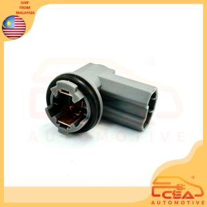 1PCS 2PIN T10 T15 Bulb LED Socket Perodua Myvi Viva Alza Axia Third Brake Light  Bulb Holder Socket Connector