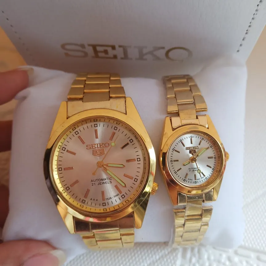 Seiko 5 21 Jewels Automatic Movement Silver Dial Gold Stainless