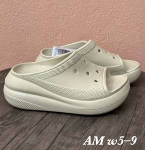 %Flash Sale% Crocs Classic Slide (Buy1get free 4Jibbitzs=100฿) มี4สี รองเท้าแตะสวมผู้หญิง รองเท้าหัวโตผู้หญิง รองเท้าส้นสูงผู้หญิง รองเท้าส้นตึก เบานิ่มใส่สบาย พร้อมส่งในไทย 1-3 วันได้รับของ