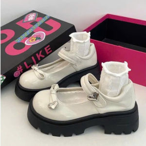 Fom rộng đặt lùi 1 size Giày Mary Jane Đính Nơ Trái TimGiày Nữ Đế Cao Phối Nơ Cực Hot Trend 2025