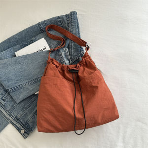 กระเป๋าขนมจีบสไตล์ใหม่ สีนู้ด สะพายข้าง กระเป๋าสะพายไหล่ ผู้หญิง มาใหม่ 2025