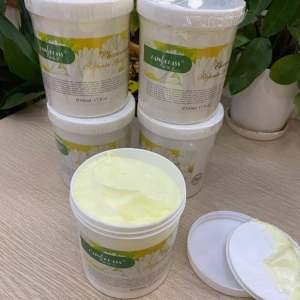 Bộ chăm sóc da mặt cơ bản hoa cúc (Sữa rửa mặt + Tẩy da chết + Kem massage + Nước hoa hồng)