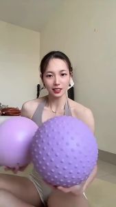 [SG Seller]Pelvic Floor Training Yoga Ball Small Textured Exercise Ball with Massage Dots for Home Core Workout