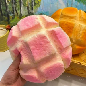 16CM Squishy Bread Squeeze Toy Super Soft Stress Relief Toy Super Soft Fake Food Creative Simulation Bread Anti-anxiety Toys