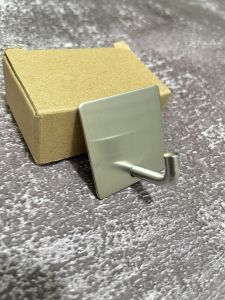 Móc Treo Đồ Đa Năng Trong Nhà Treo Đồ Dùng Cá Nhân Treo Chìa Khóa Inox 304 Mờ Sang Trọng Sử Dụng Miếng Dán 3M