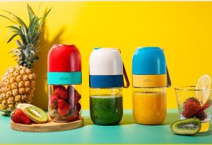 Portable Electric Juicer 300ML Wireless Fruit Extractor Automatic Multipurpose Mini Juice Cup Cut Mixer USB Rechargable Protein Shaker Juice Maker Blender [SG]