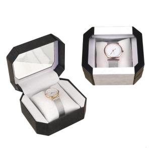 Portable Watch Display Box Stylish Watch Box Elegant Watch Organizers Plastic Material Clear Watch Case for Packaging