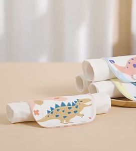 Tuala penyerap peluh kapas tulen dengan kain kasa bercetak tuala peluh kanak-kanak tuala peluh bayi kain kasa tadika musim panas pad penyerap peluh tuala belakang tuala penyerap peluh kain kasa berfungsi menekankan penyerapan peluh dan pengudaraan