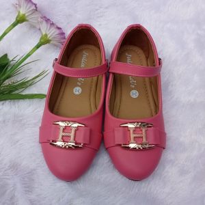FATHARANI Sepatu Pesta Anak Stylish dengan Aksen Ring Gold H dan Sol Karet Hitam