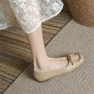 Free Shipping Soft Leather Soft Sole Non-Slip Mom Shoes 2026 Spring New Collection Shallow-Toe Fashionable Versatile Flat Suitable For Work WomenS Shoes