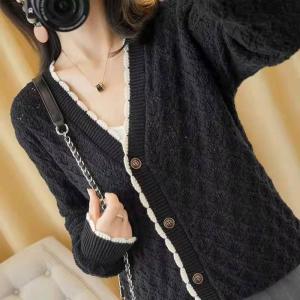 Hollow Long-sleeved Knitted Blouses for Lady Plain V-neck Open Shirt New Style Fashionable and Versatile Loose Thin Top