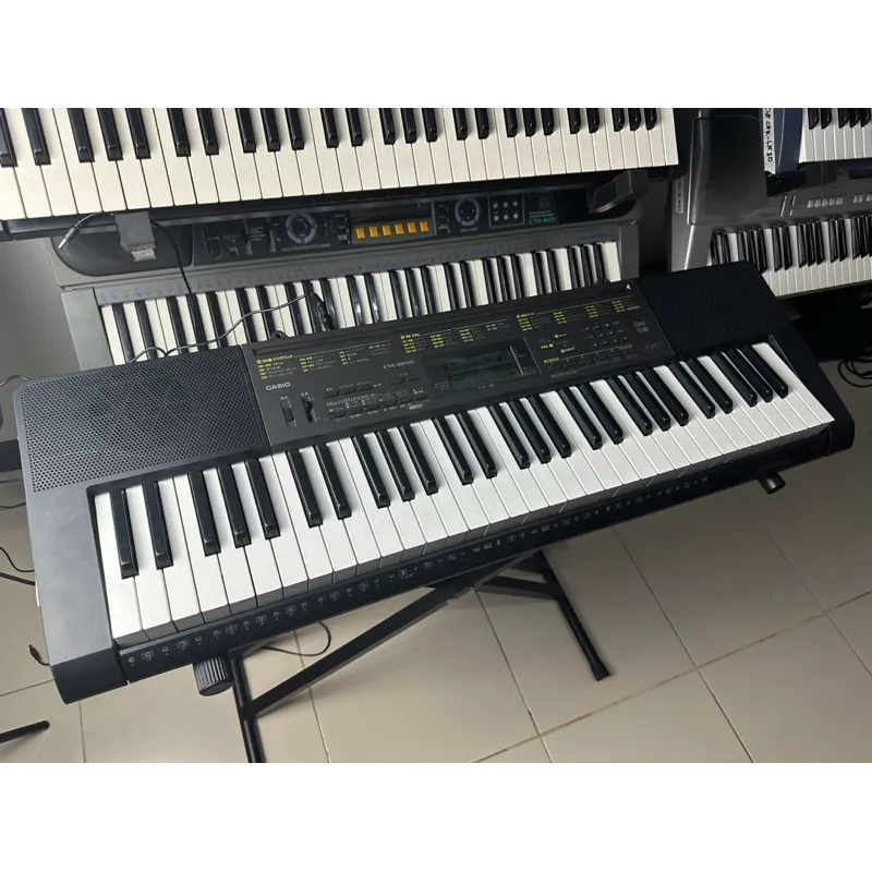 Casio CTK-2200 Piano Keyboard Organ 61 Semi Weighted Keys Usb 
