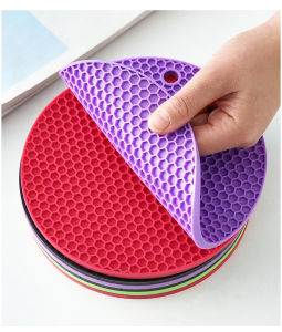 Tatakan Alas Panci Silikon Anti Panas Anti Licin