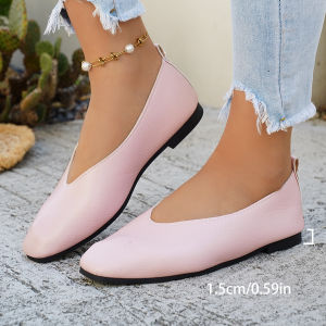 Free Shipping Plus-Size Slip-On Shoes For Women 2026 New Collection Simple And Stylish Available In Stock