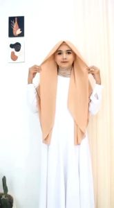 Segi Empat Oval 140X140 Ceruti Premium