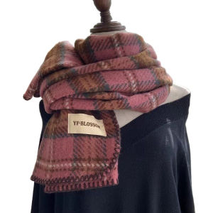 SWEOLQ khăn choàng cổ nữ khăn quàng cổ nữ khăn quàng cổ mùa đông khăn choàng mùa đông nữ Vải nhung lông Khăn quàng cổ kẻ sọc đỏ Cashmere Dày Khăn choàng dài Cổ điển Chống gió Khăn Len Phụ nữ