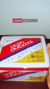 Nissin Crispy Crakers Cemilan Enak Gurih dan Renyah Kemasan kaleng 750g.(Harga borong karton paket isi 3box-6box).